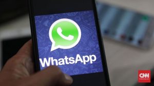 Fitur baru WhatsApp cek fakta mandiri itu akan muncul dalam bentuk kaca pembesar di sebelah pesan viral yang diterima pengguna.